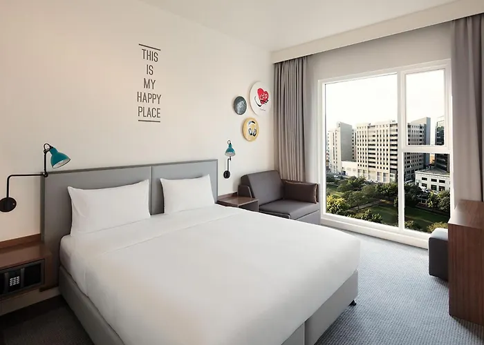 Rove Bur Dubai - Healthcare City, United Arab Emirates